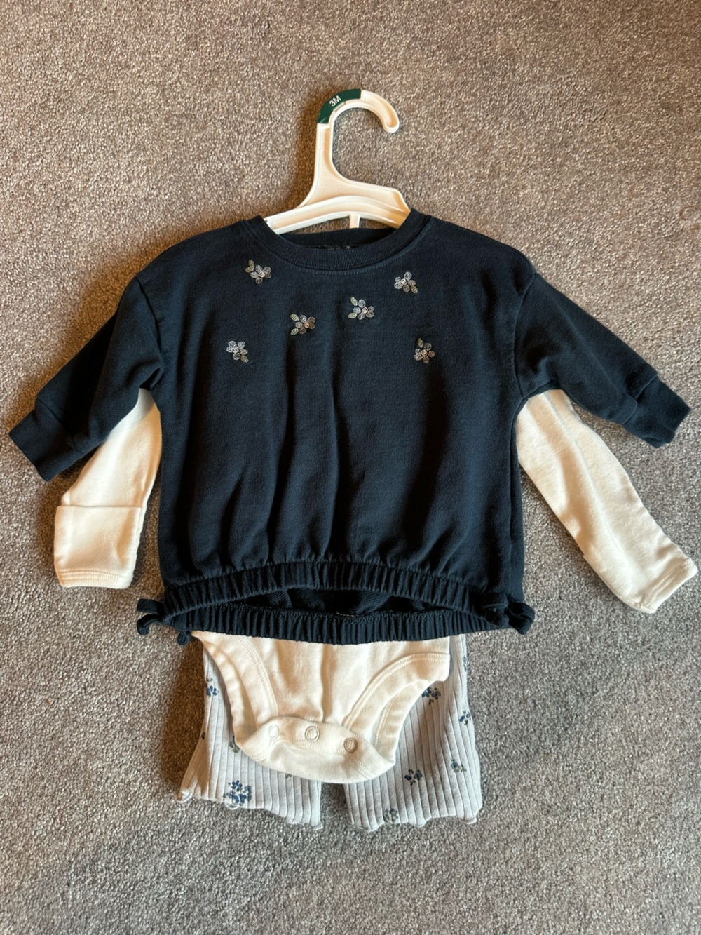 Carter's 3 piece set- Navy, light blue, white- 3 months